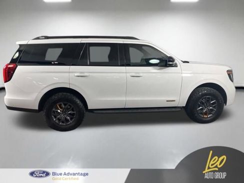 Used 2025 Ford Expedition Tremor AWD/4WD image 7