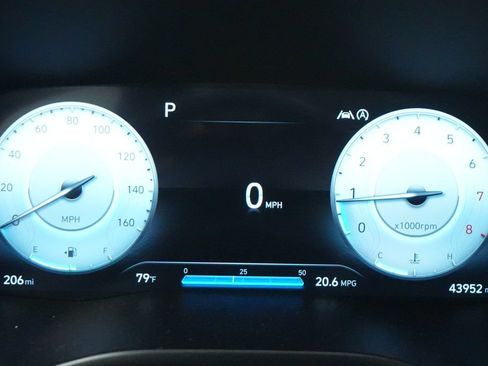 Used 2022 Hyundai Santa Fe Limited AWD/4WD image 44