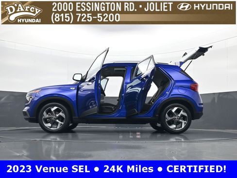 Certified 2023 Hyundai Venue SEL image 34