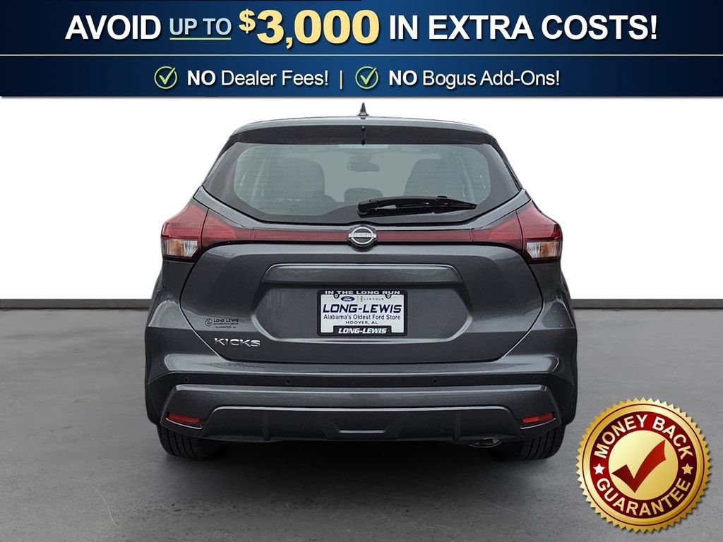 Used 2025 Nissan Kicks Play S FWD image 5