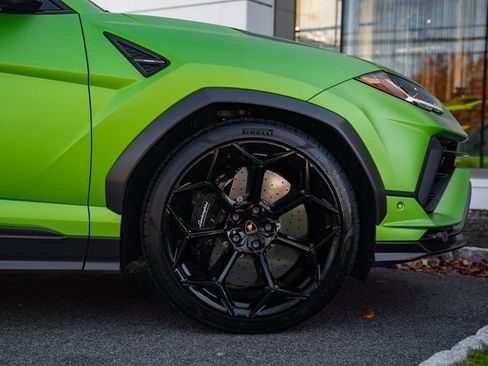 Used 2024 Lamborghini Urus Performante image 24