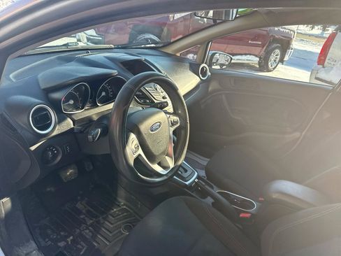 Used 2018 Ford Fiesta SE image 11