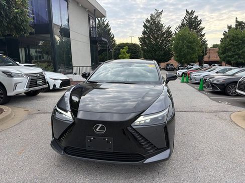 Used 2023 Lexus RZ 450e Premium w/ Accessory Package (Z1) AWD/4WD image 2