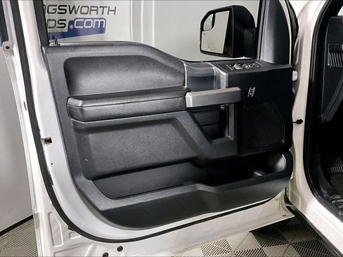 Certified 2019 Ford F150 XLT w/ Equipment Group 302A Luxury AWD/4WD image 18