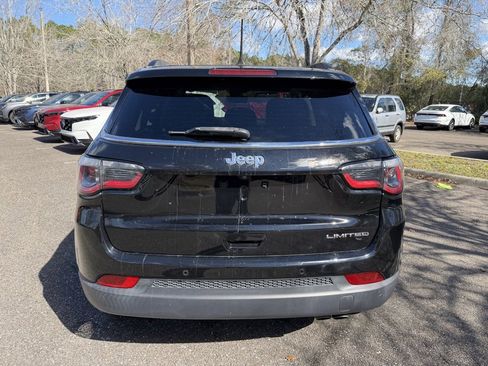 Used 2018 Jeep Compass Limited w/ Navigation Group image 5