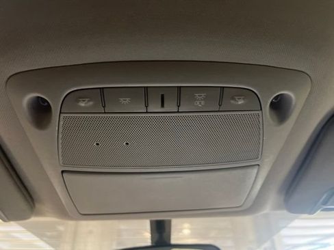 Used 2017 Nissan Murano S w/ Navigation Package AWD/4WD image 18