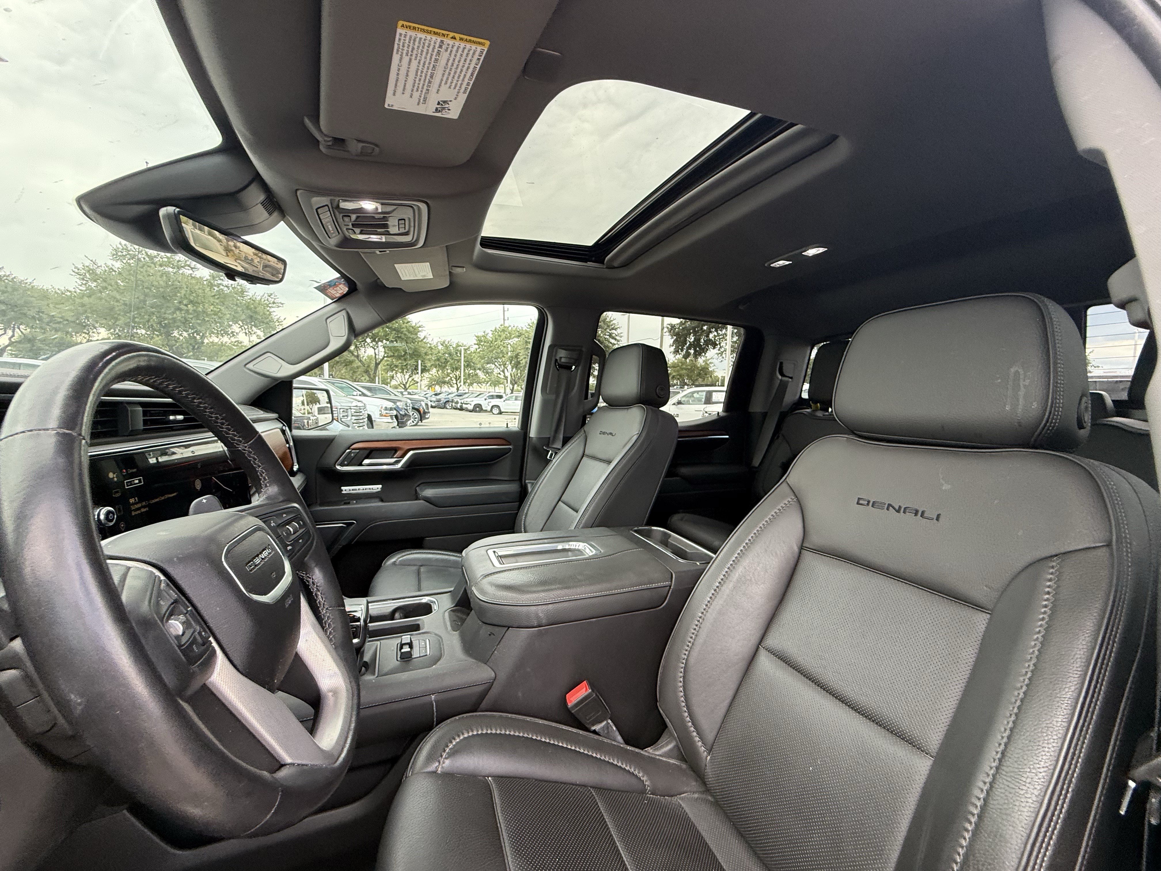 Used 2022 GMC Sierra 1500 Denali w/ Technology Package AWD/4WD image 24