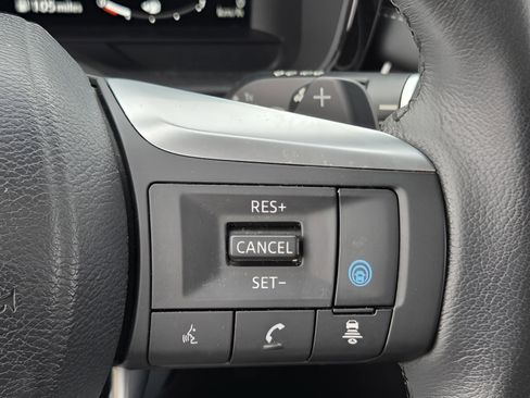Used 2023 INFINITI QX60 Luxe w/ Cargo Package FWD image 24