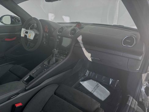 Used 2025 Porsche 718 Boxster Spyder RS image 39