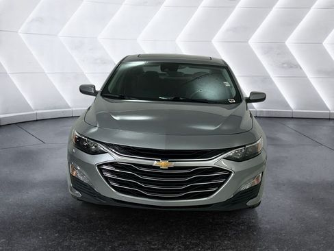 Used 2023 Chevrolet Malibu LT FWD image 2