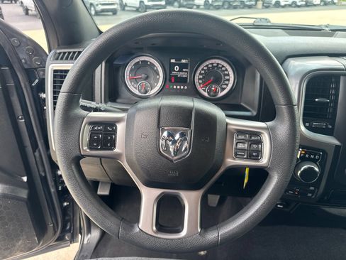 Used 2024 RAM 1500 Warlock AWD/4WD image 19