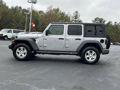 Used 2021 Jeep Wrangler Unlimited Sport image 5