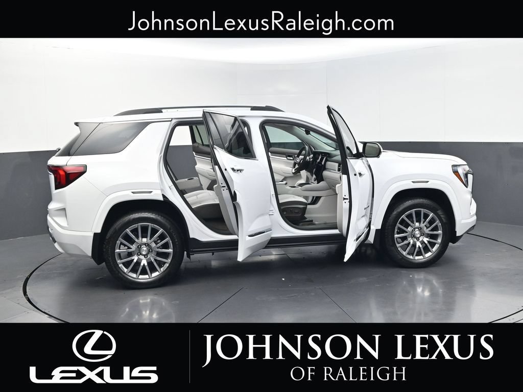 Used 2026 GMC Terrain Denali w/ LPO, Floor Liner Package AWD/4WD image 32