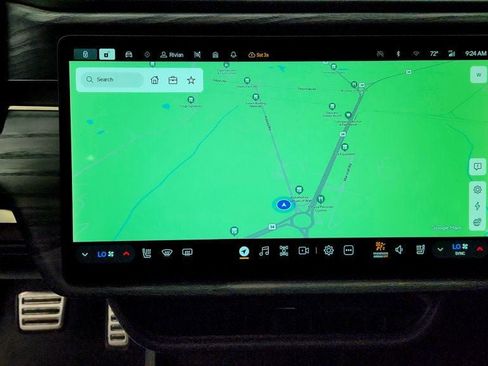 Used 2022 Rivian R1T Launch Edition AWD/4WD image 18