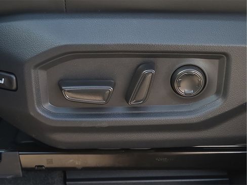 New 2026 Toyota Tundra Platinum image 18