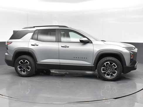 Used 2025 Chevrolet Equinox ACTIV image 4