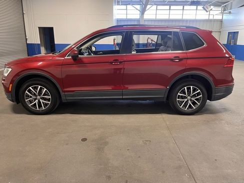 Used 2019 Volkswagen Tiguan SE image 6