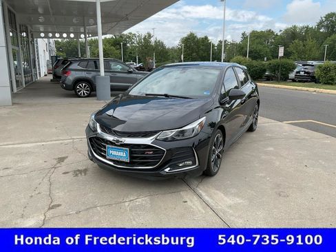 Used 2019 Chevrolet Cruze Diesel w/ Sun And Sound Package FWD image 1