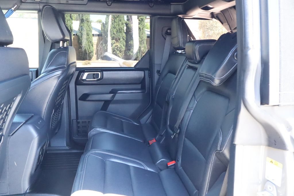 Used 2025 Ford Bronco Badlands AWD/4WD image 33