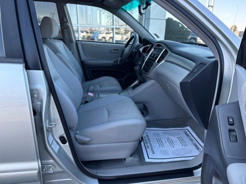 Used 2004 Toyota Highlander 4WD V6 image 27