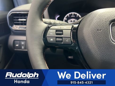 New 2025 Honda Pilot TrailSport image 32