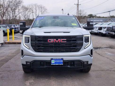 Used 2022 GMC Sierra 1500 Elevation w/ Preferred Package AWD/4WD image 8