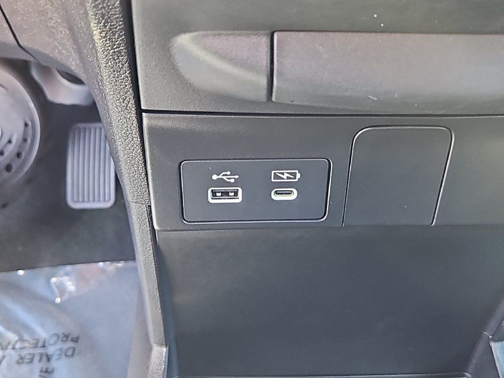Used 2026 Honda Odyssey EX-L image 17
