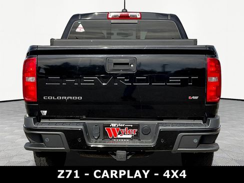 Used 2021 Chevrolet Colorado Z71 w/ Z71 Midnight Edition AWD/4WD image 5