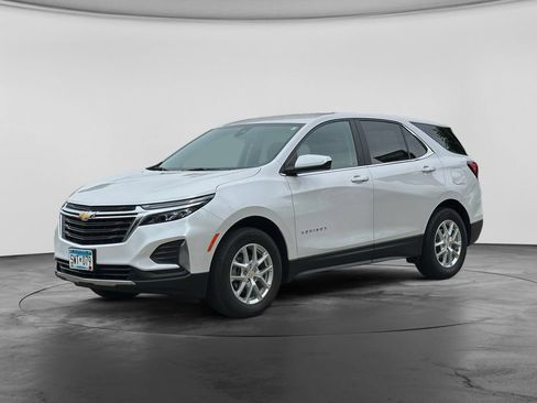 Used 2022 Chevrolet Equinox LT FWD image 3