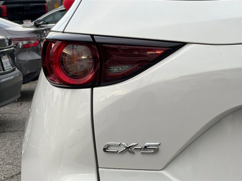 Used 2019 MAZDA CX-5 Touring image 28