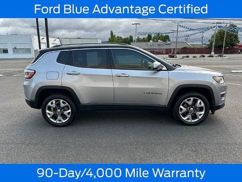 Used 2018 Jeep Compass Limited w/ Navigation Group AWD/4WD image 9