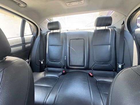 Used 2012 Jaguar XF RWD image 21