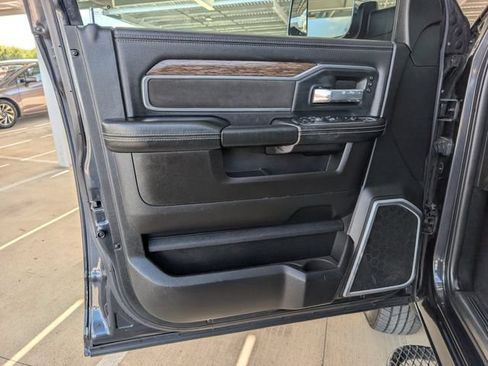 Used 2019 RAM 3500 Laramie AWD/4WD image 22