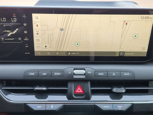 New 2025 Kia K4 GT-Line image 12