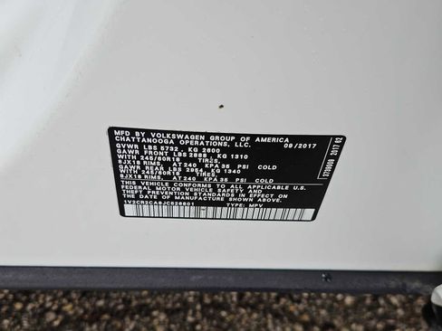 Used 2018 Volkswagen Atlas SE image 31