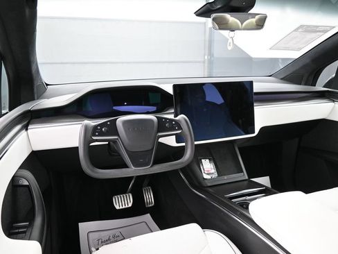 Used 2022 Tesla Model X Plaid AWD/4WD image 22