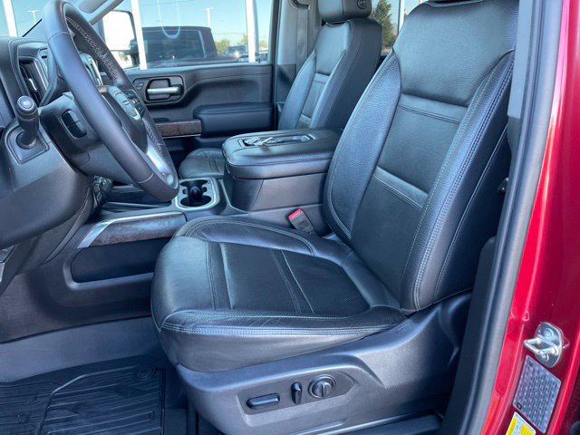 Used 2020 GMC Sierra 3500 Denali w/ Denali Ultimate Package AWD/4WD image 13