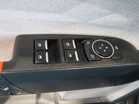 Used 2024 Ford Maverick XLT w/ XLT Luxury Package AWD/4WD image 16