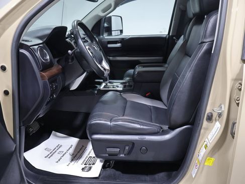 Used 2019 Toyota Tundra Limited AWD/4WD image 10