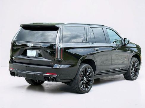 New 2026 Cadillac Escalade V w/ LPO, ONYX Package AWD/4WD image 14