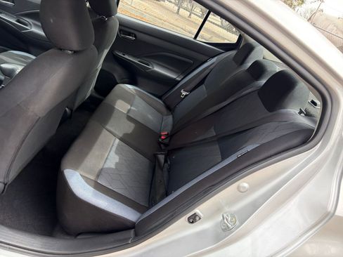 Used 2025 Nissan Versa SV image 35