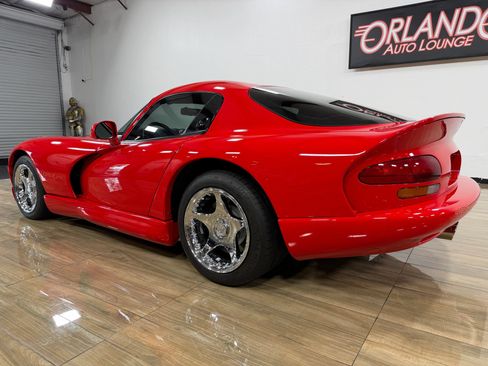 Used 1997 Dodge Viper GTS RWD image 9