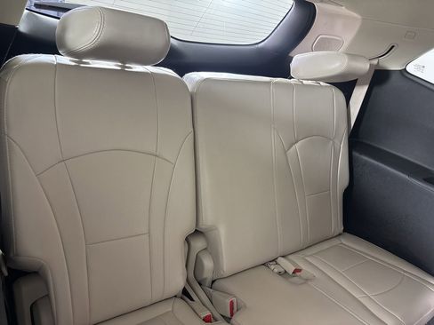 Used 2023 Buick Enclave Premium w/ Experience Buick Package image 29