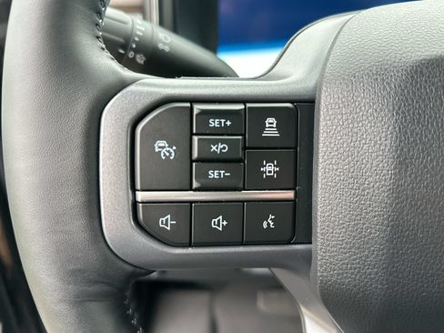 Used 2024 Ford F350 Lariat w/ Lariat Ultimate Package AWD/4WD image 28