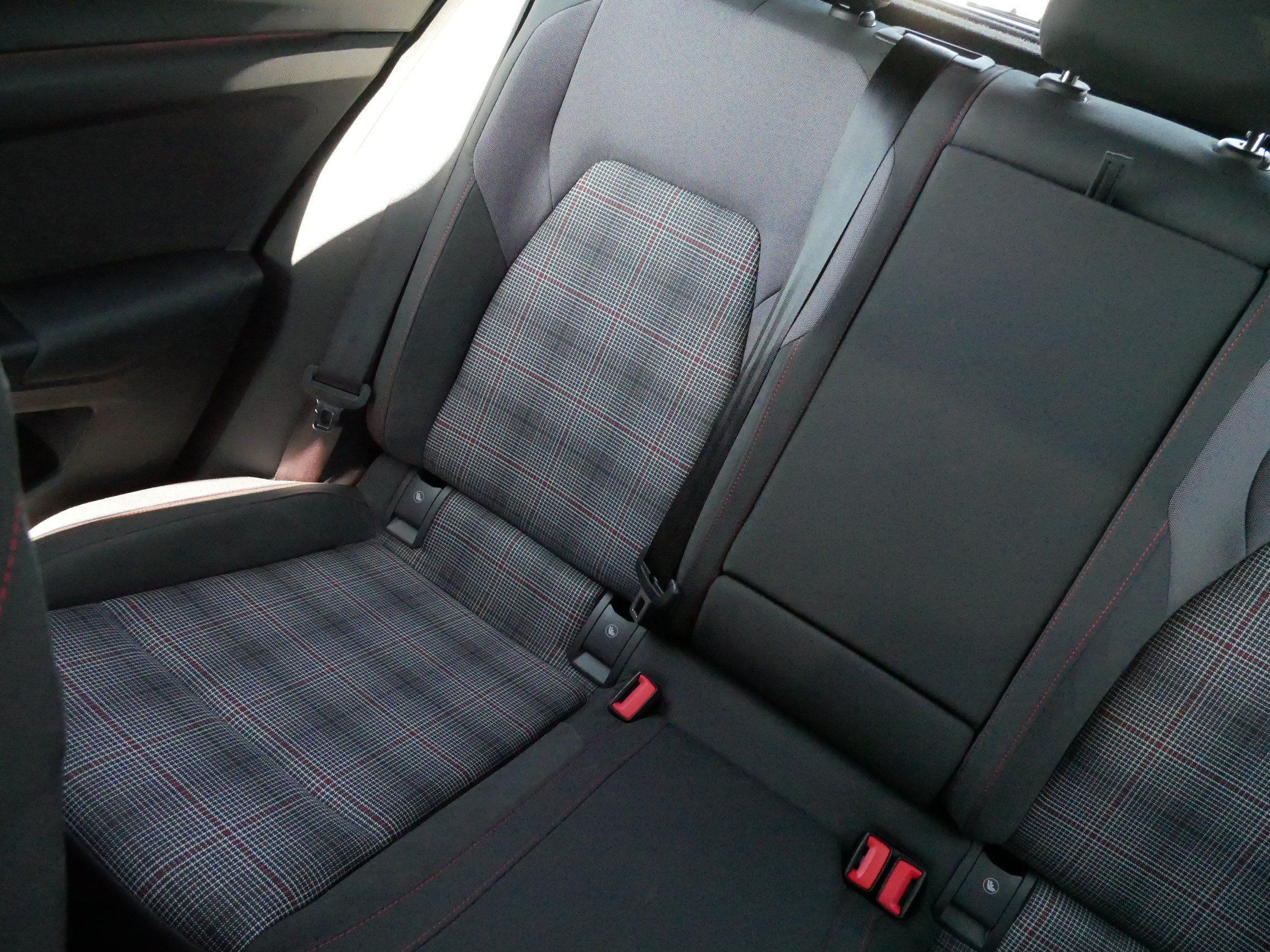 Certified 2024 Volkswagen GTI SE FWD image 12