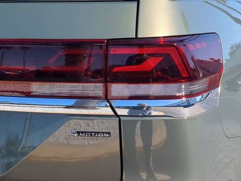 New 2026 Volkswagen Atlas SEL Premium R-Line AWD/4WD image 8