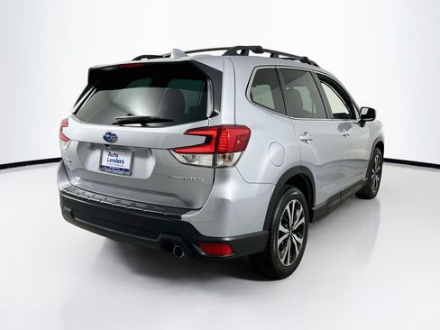 Used 2023 Subaru Forester Limited w/ Popular Package #2 AWD/4WD image 5