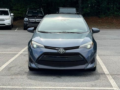 Used 2017 Toyota Corolla L FWD image 3