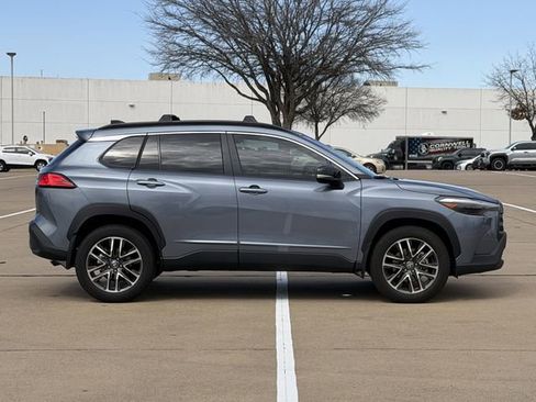 Used 2026 Toyota Corolla Cross XLE w/ Convenience Package image 3