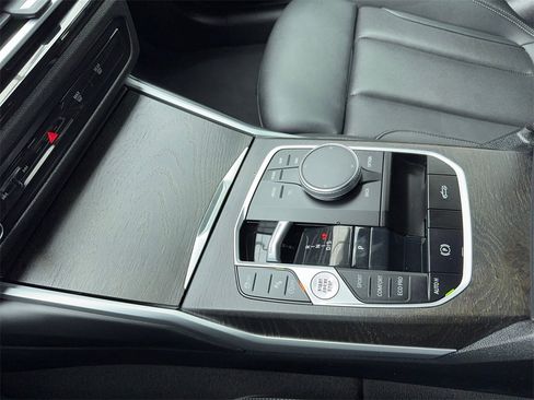 Used 2024 BMW 430i Convertible image 45